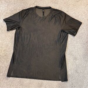 Lululemon Always Agile Athletic Running Tee Green